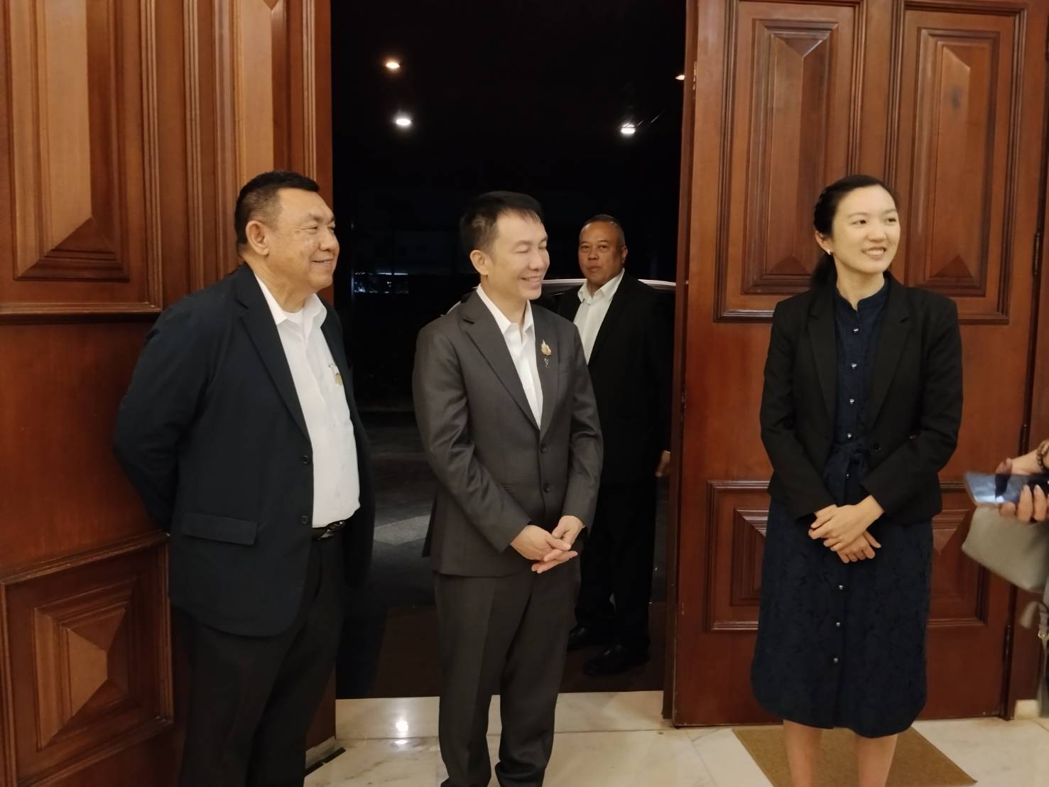 title - เลขาธิการ ส.ป.ก. นำคณะเดินทางถึงบราซิล พร้อมร่วมประชุมเตรียมความพร้อม JAWG ครั้งที่ 2 มุ่งกระชับความร่วมมือทางการเกษตรระหว่างประเทศ